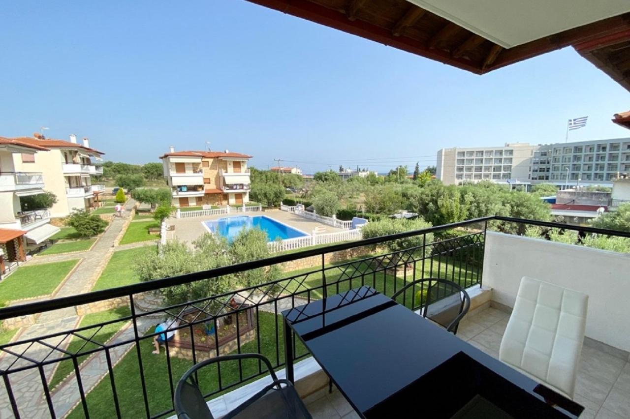 Vladi Guest House Gerakini Sithonia Exteriör bild